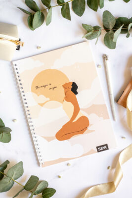Bullet Journal / Dotted Notizbuch mit Spiralbindung  - Magic