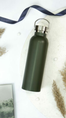 Wasserflasche / Thermosflasche - moosgrün 750 ml